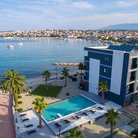 Liberty Plaza Hotell Novalja Eksteriør bilde